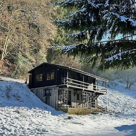 Woods-hottub & Ac בקתה לה רושה - אן - ארדן