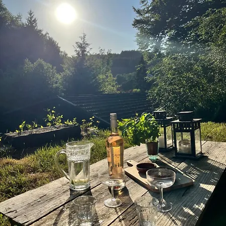 Woods-hottub & Ac *
